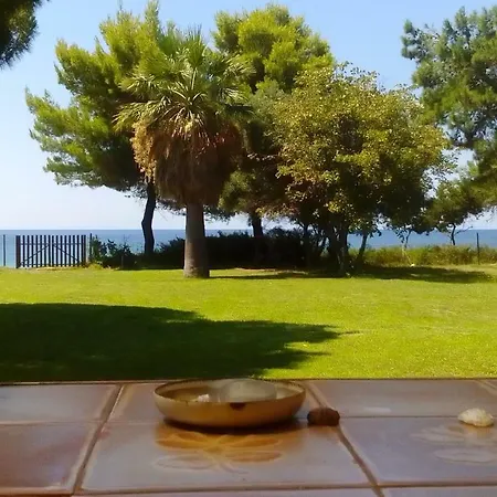 Villa Seafront Joan