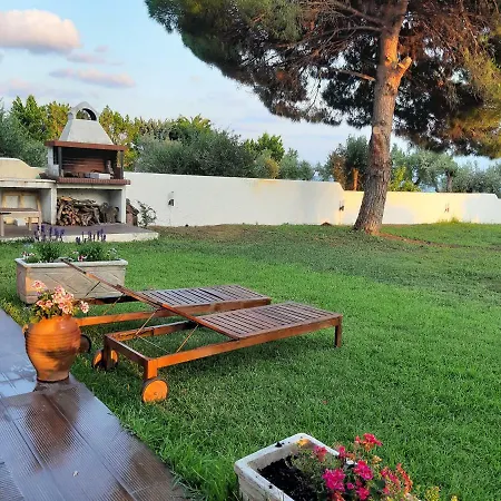 Seafront Joan Villa *